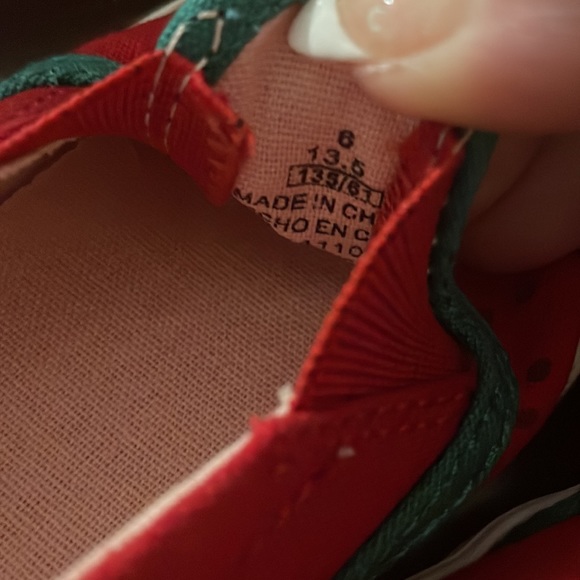 NWT old navy toddler size 6 strawberry slip on shoes. - Picture 3 of 3